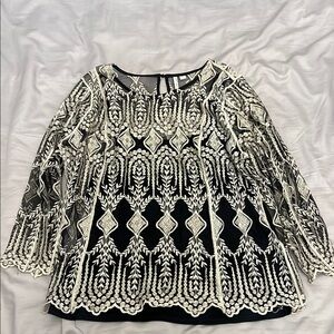 Ultra Pink Black and White Graphic 3/4 Sleeve Blouse